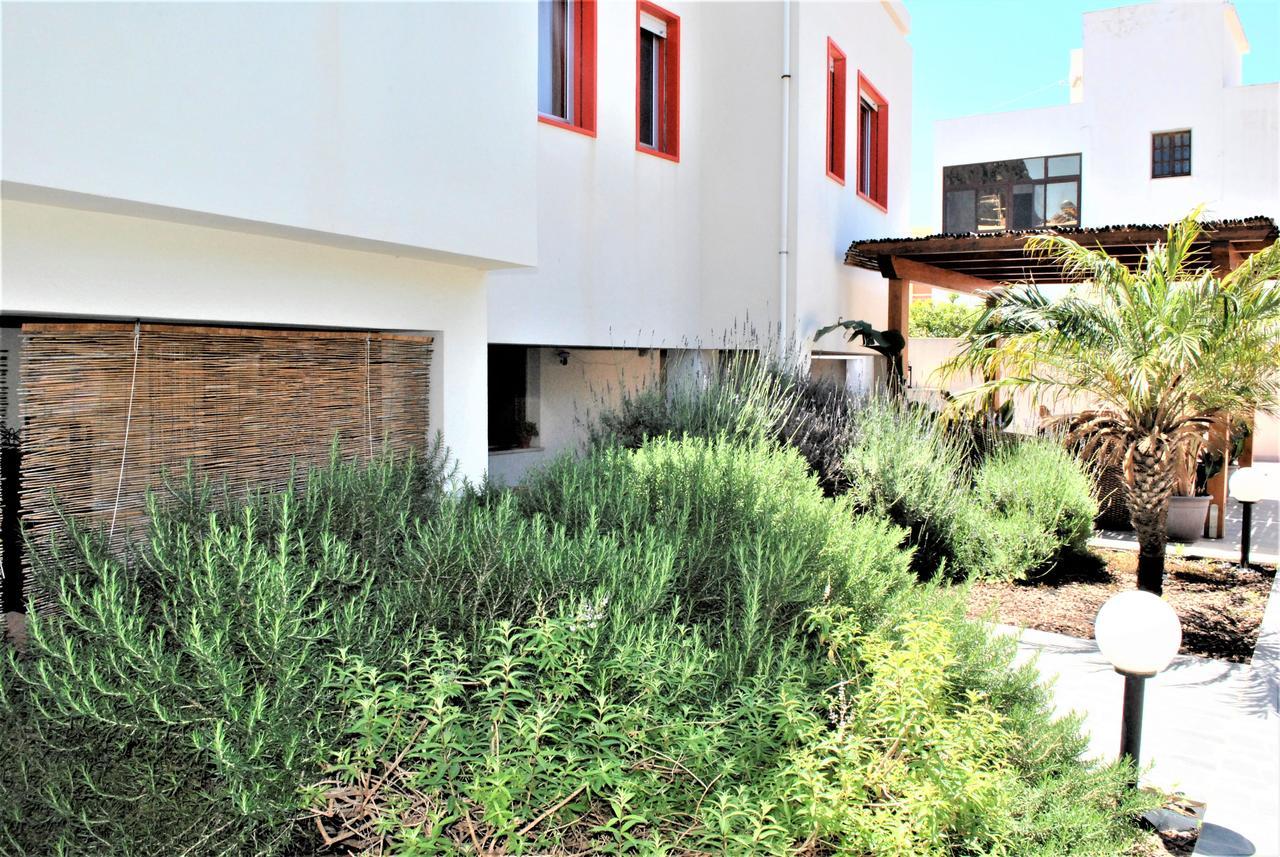 Il Rifugio Di Hazel Bed & Breakfast San Vito Lo Capo Ngoại thất bức ảnh